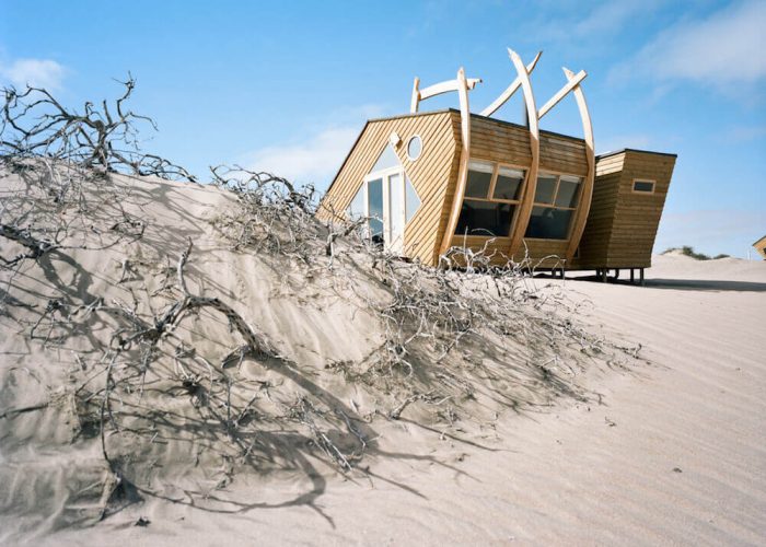 1Shipwreck-Lodge-Accommodation-Room-exterior3-1