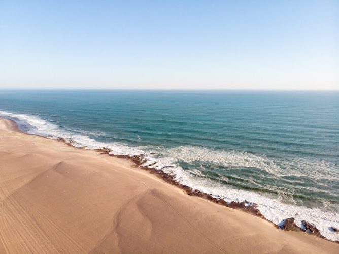 42Shipwreck-Lodge-Atlantic-coastline-from-the-air